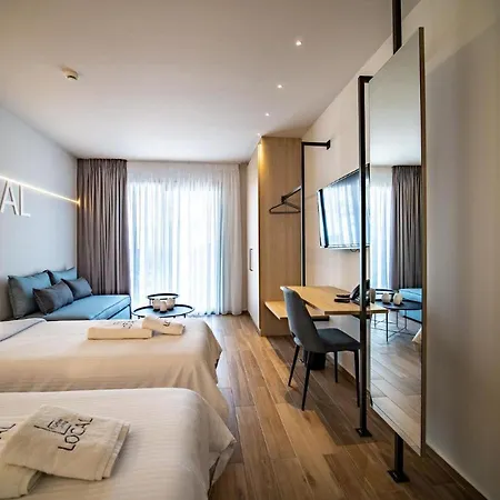 Aparthotel Local Urban Living 4*